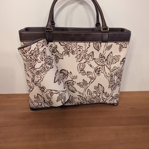 Estee Lauder Handbags - Estee Lauder 2 Piece Floral Handbag Tote  15x12x4  Brown/Tan/ Brown